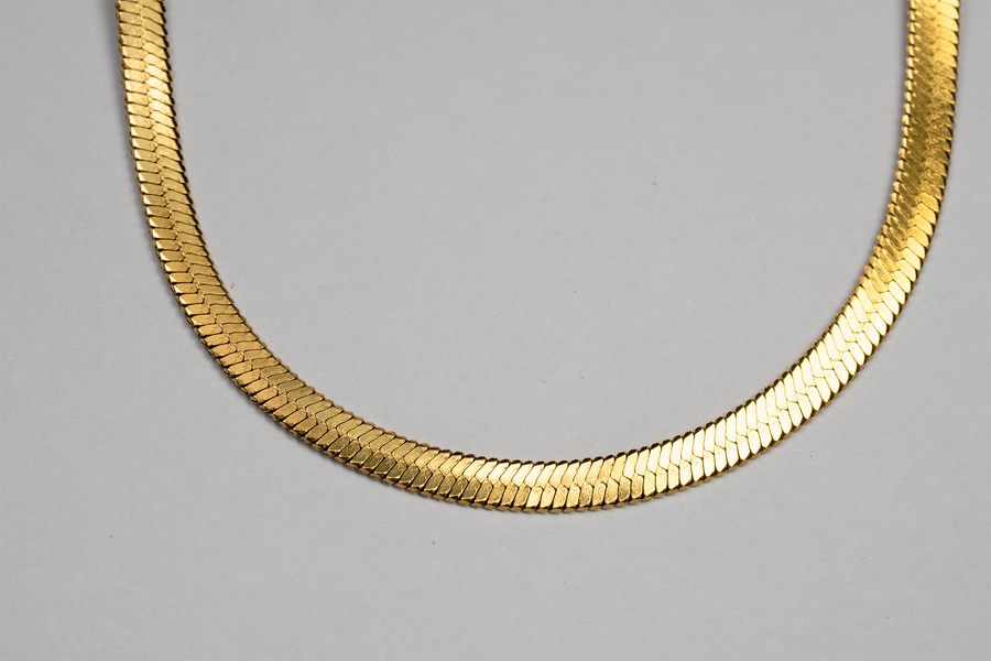 Gold Classic Necklace